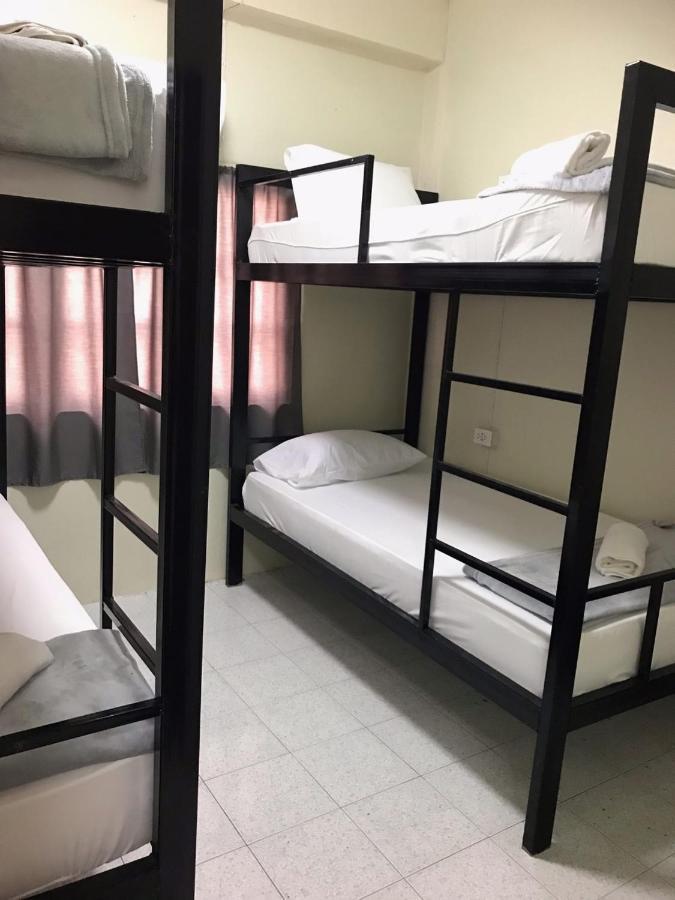 Holiday Phangan - Hostel & Bar 通萨拉 外观 照片